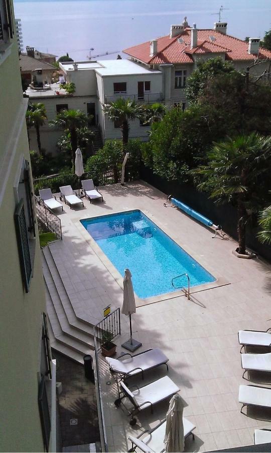 Apartment Villa Maria 10 With Swimming Pool Opatija Eksteriør billede